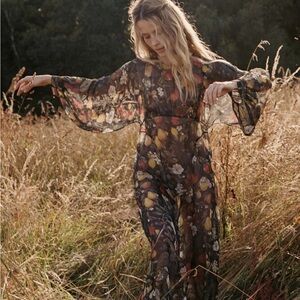 Doen Oliana Dress in Orchard Harvest size Small sold out